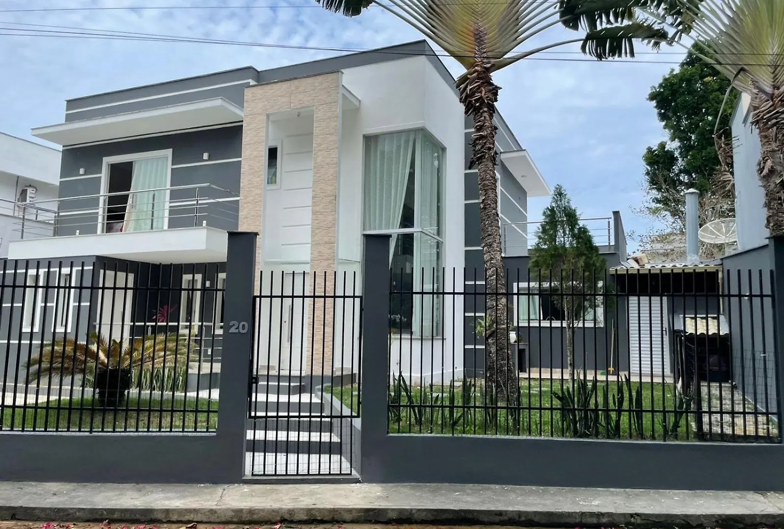 Casa Luz Da Vila- Outeiro Da Gloria- 4 Quartos Порту-Сегуру